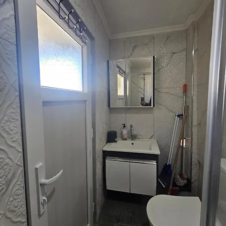 Royal Luex Manzara Apartment *